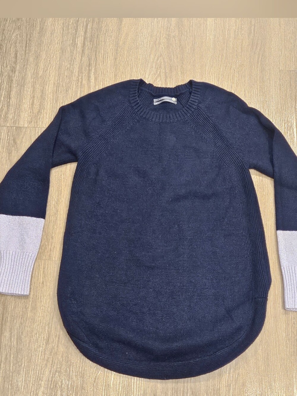 Anthropologie Navy Blue Knit Sweater Light Purple Cuffs Size S